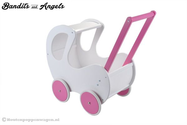 Houten poppenwagen.