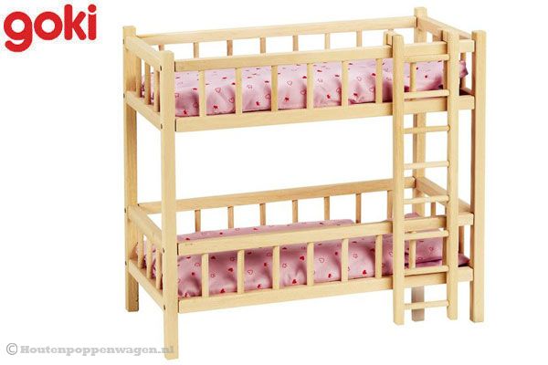 Houten poppenstapelbed met ladder van Goki.